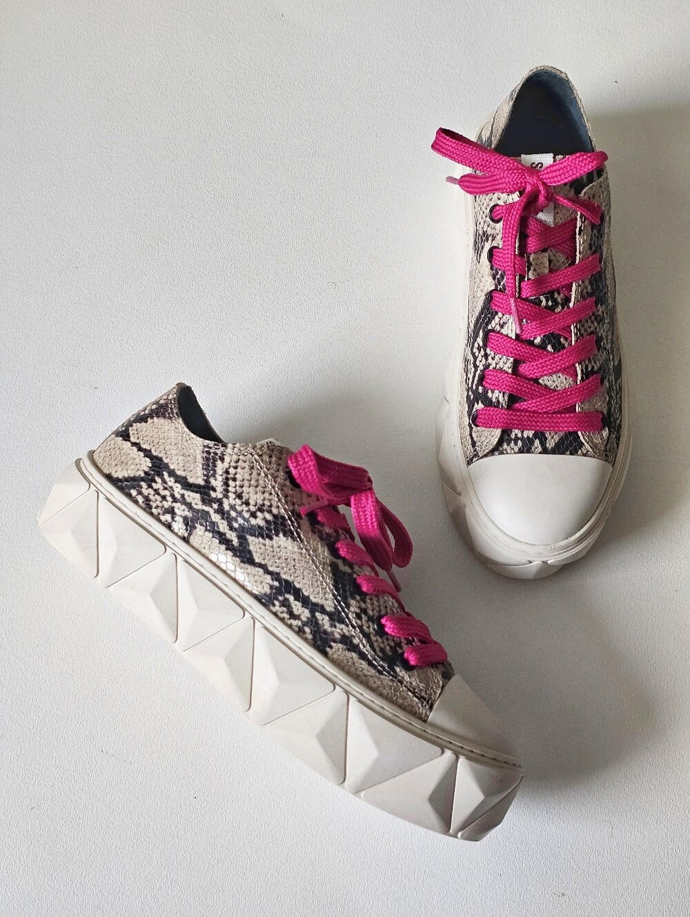 Schutz Energy Snake Print Leather Platform Sneakers Pink Laces Women's 6.5